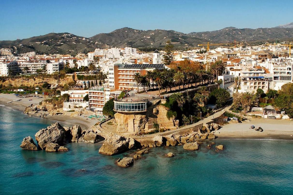 Apartamento En Nerja Kültér fotó